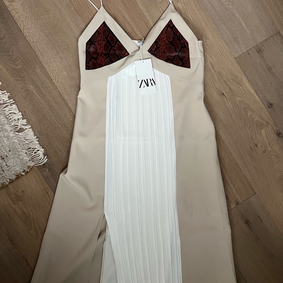 NEW. Zara Spaghetti Strap; MIDI Dress. Size M. Bust 16.5”, Hips 20”, Length 47”. - Picture 8 of 9